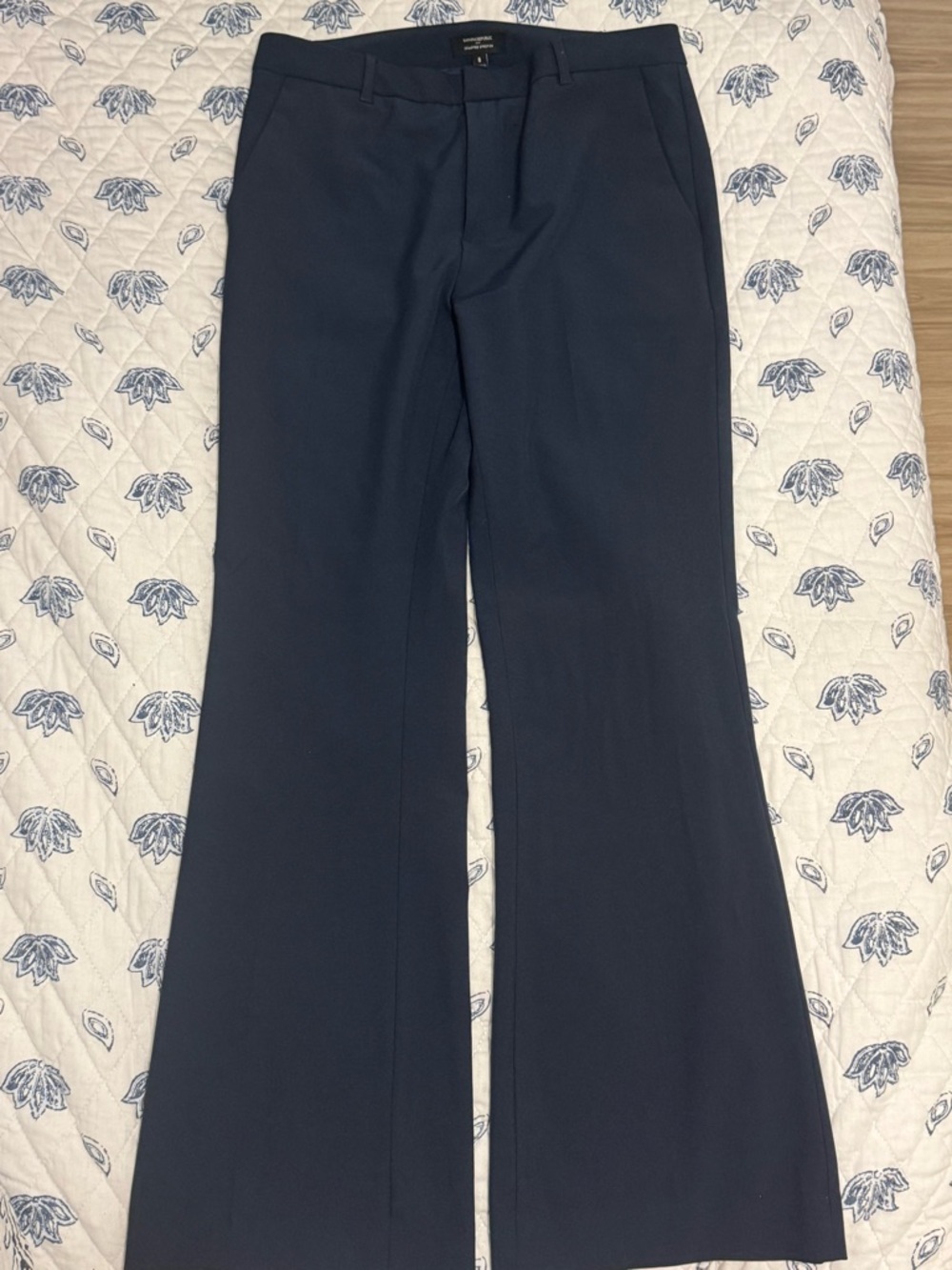 Size 8 - Navy Blue - Banana Republic Navy Sculpted Stretch Dress Pants